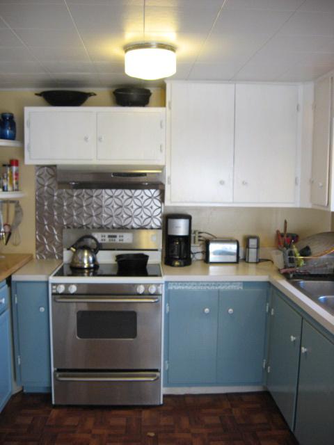 8229_painted_kitchen_016.jpg