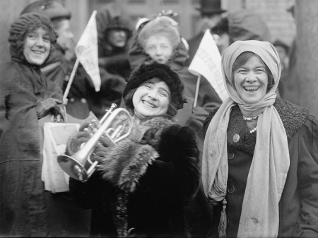 1913 Women Suffragists.jpg