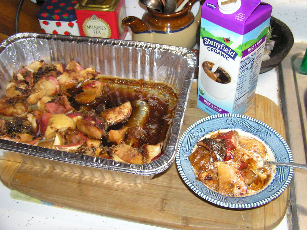 BakedAppleWedgesFromWolfRiverApples.JPG
