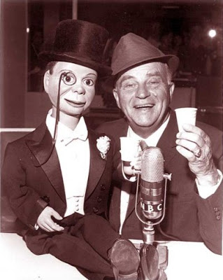 charlie_mccarthy_edgar_bergen_x.jpg