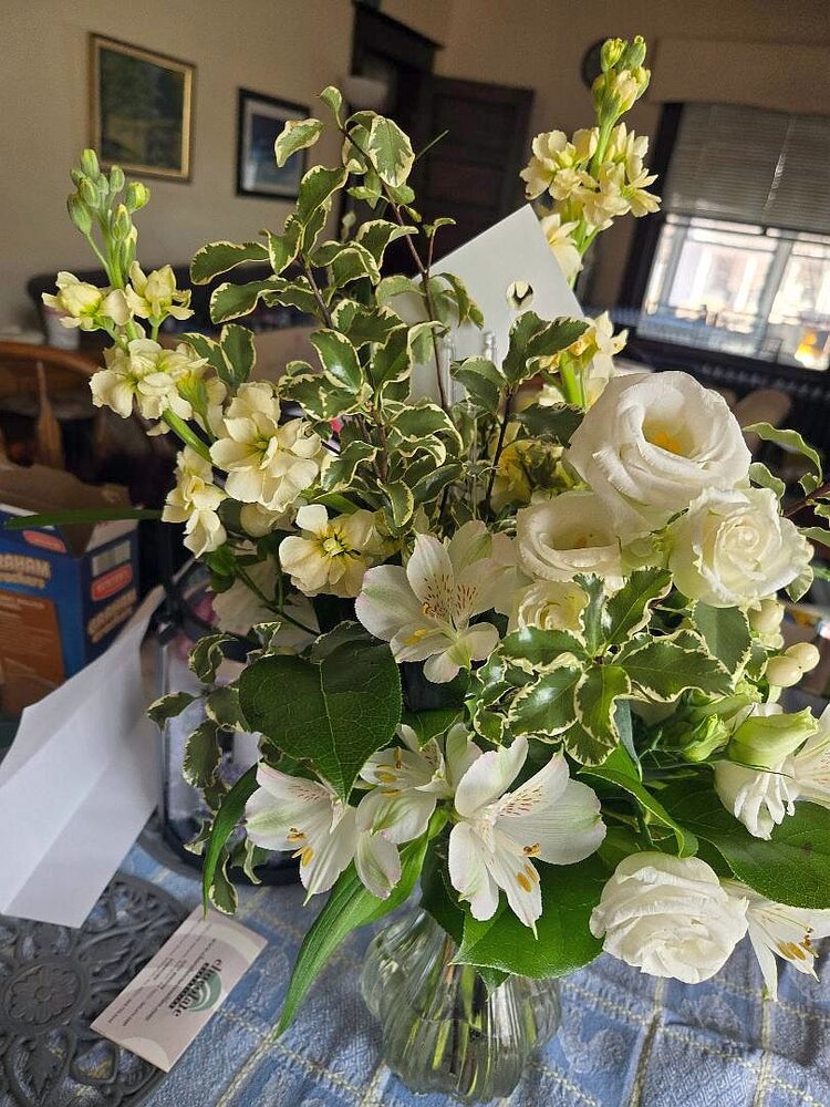 Condolence flowers, 02-13-26, #4.jpg