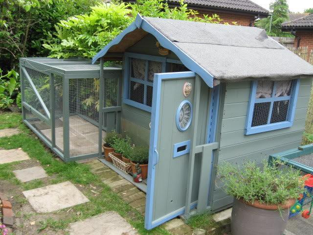 cute rabbit hutch.jpg