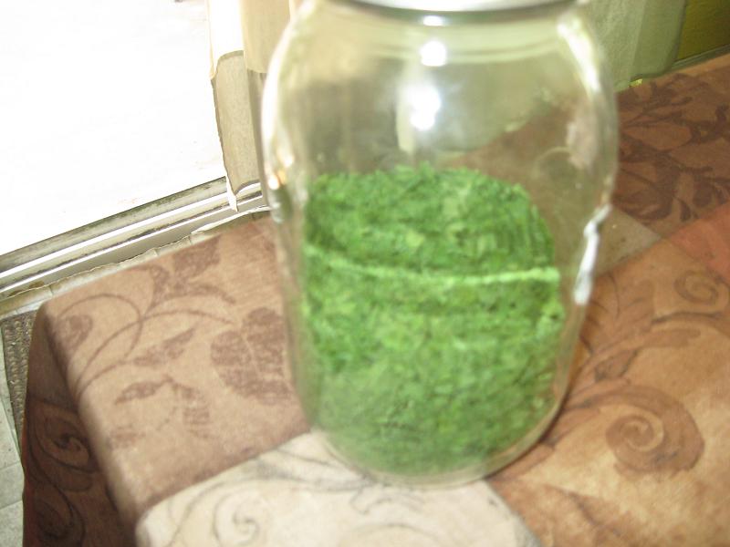 dehydrated parsley.jpg