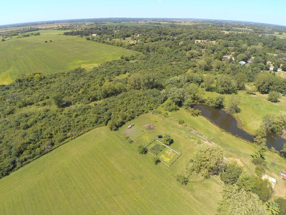 DRONE VIEW OF GARDEN AND AREA.jpg