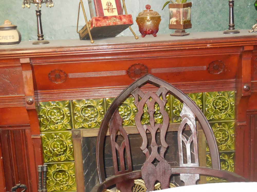 fireplace parlor.JPG