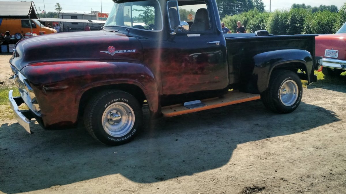 Ford Truck-August 18 Swap meet-02.jpg