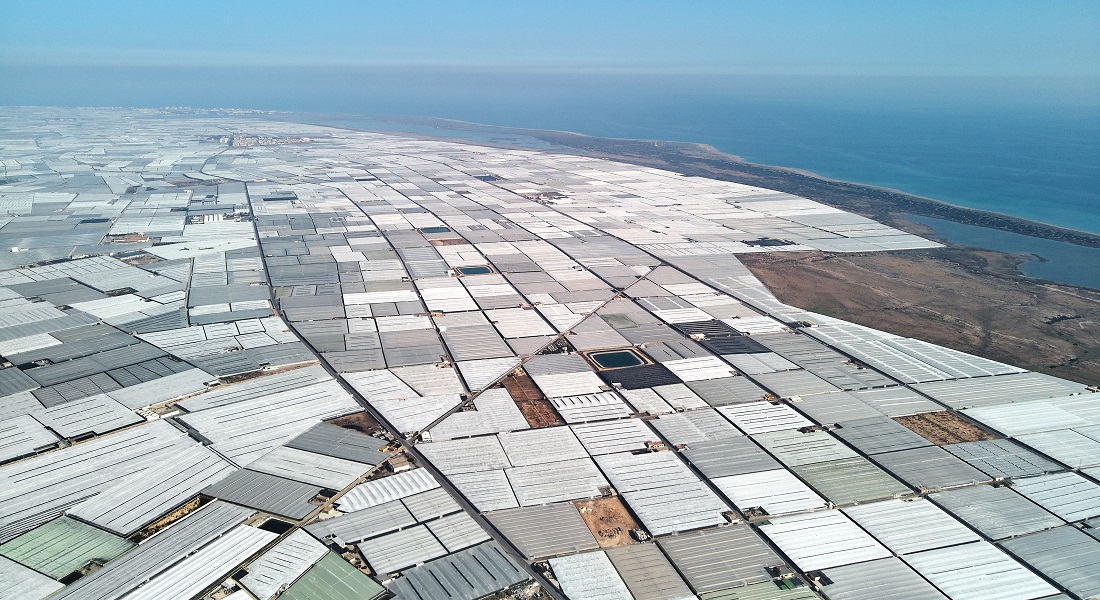 GettyImages_Almeria_1100x600.jpg