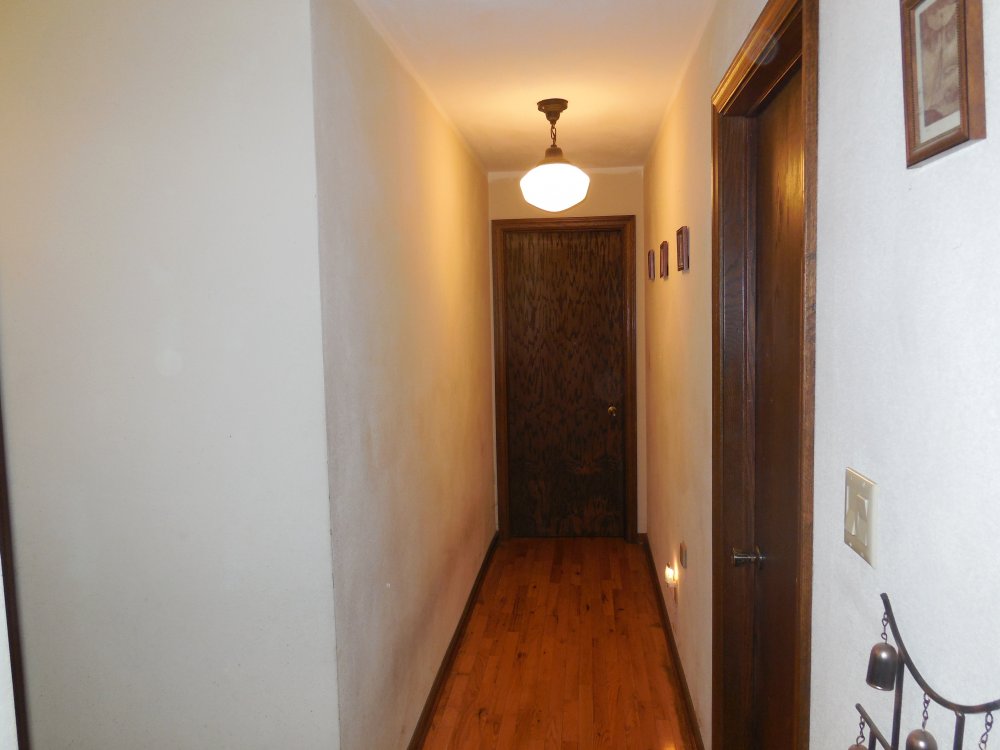 hall2.JPG