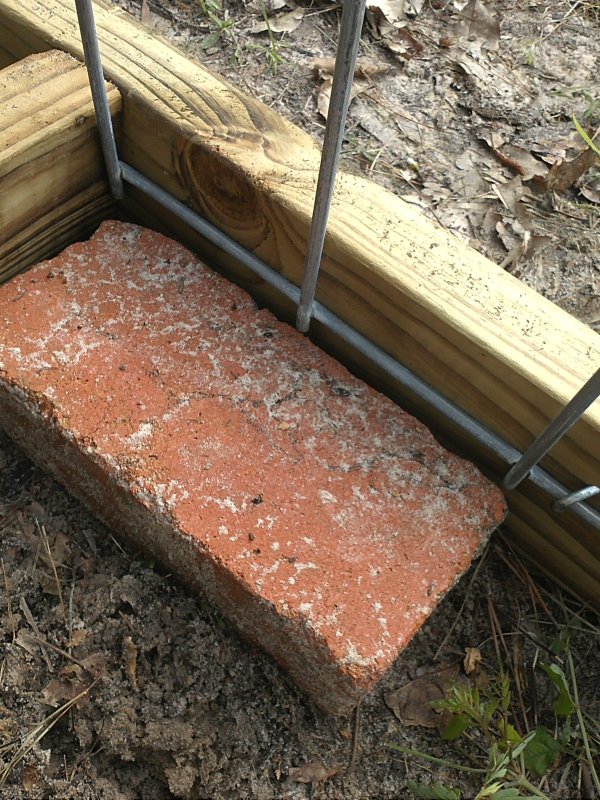 Hop brick spacer.jpg