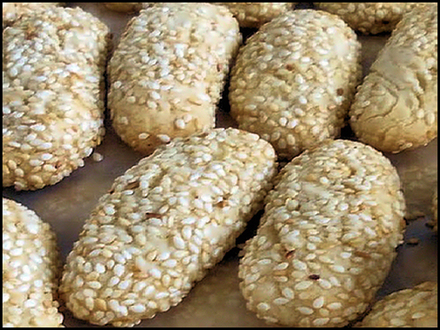 Italian_Sesame_Seed_Cookies.jpg