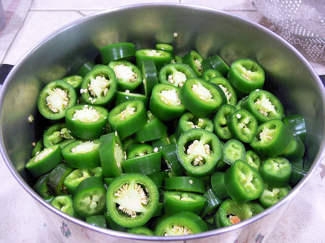 Jalapeno_Sauce_1.jpg
