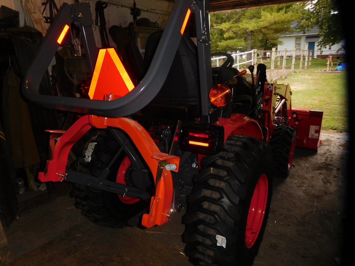 Kubota Tractor, 10-15-19, #1 (3).JPG