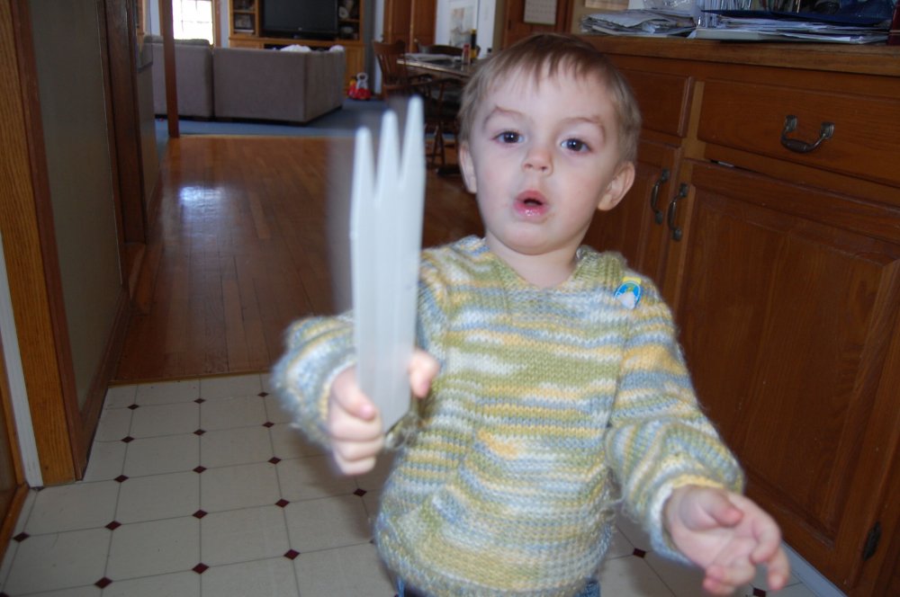 Landon getting markers.jpg