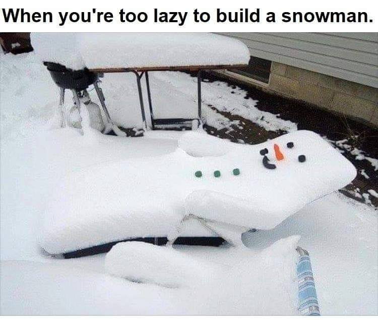 lazy snowman'.jpg
