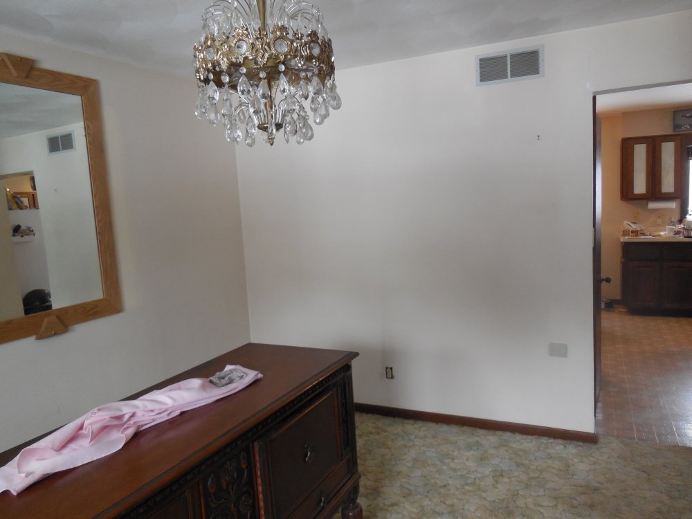 room2.JPG
