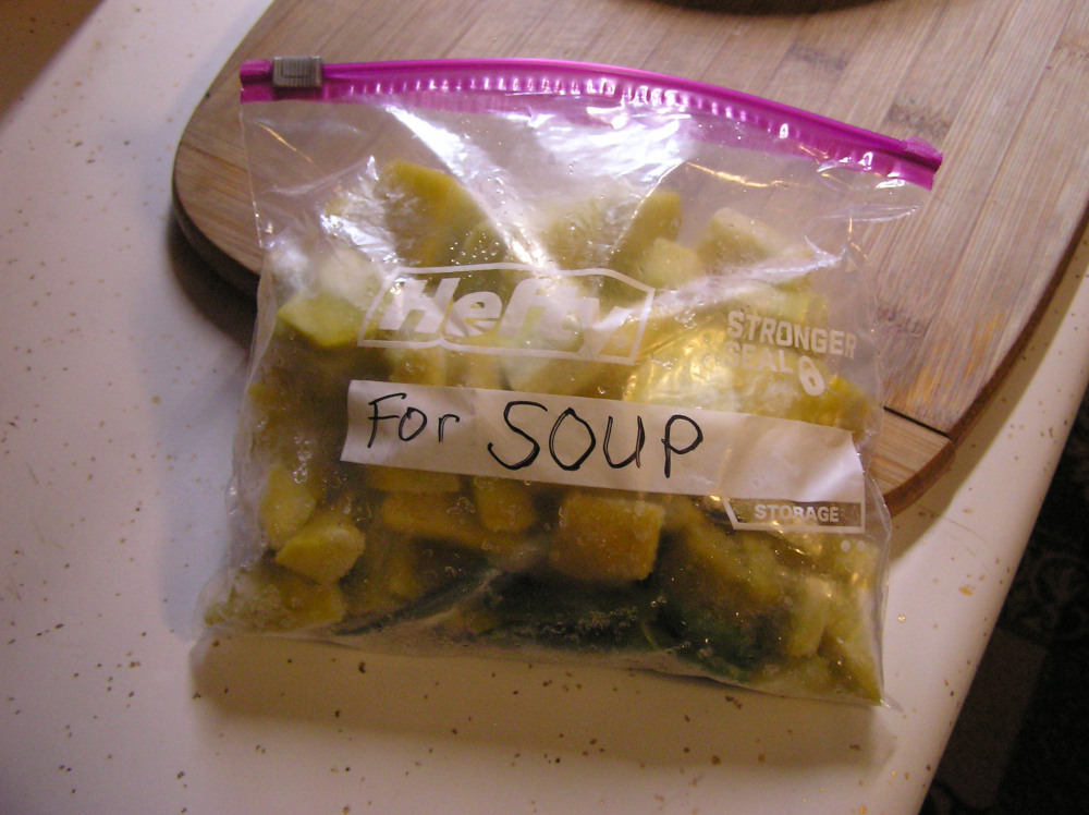 SoupIngredFromGarden2023.JPG
