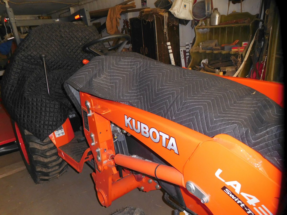 Tractor all snug, like a bug, 12-2019.jpg
