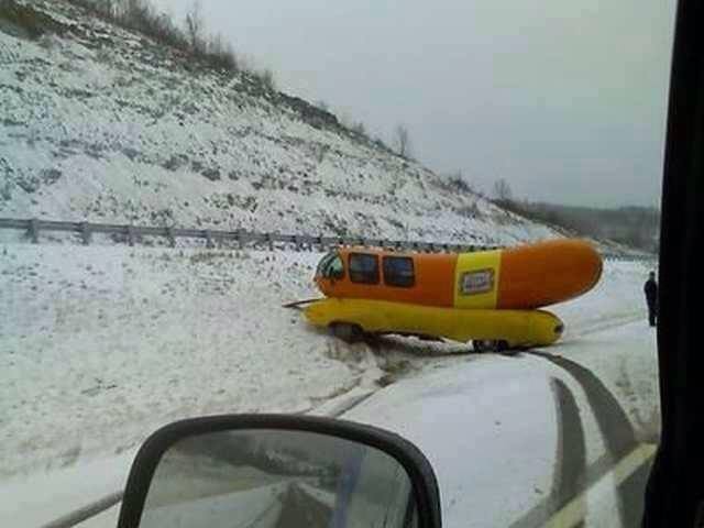 weiner mobile off road.jpg