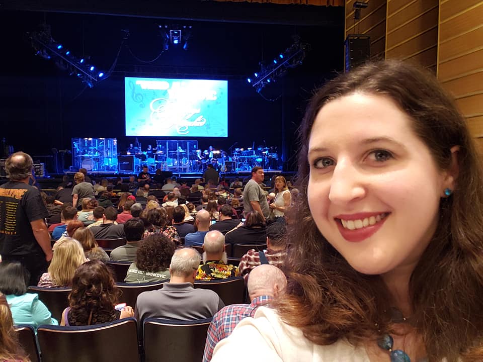 Weird Al Concert, Tori selfie, 08-30-19.jpg