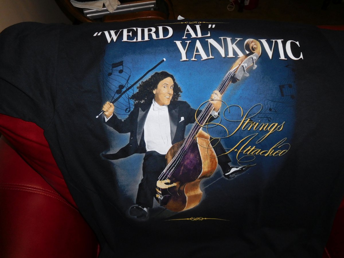 WEIRD AL, Strings Attached, 08-30-19, Peoria.jpg