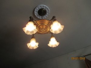 chandelier 5.JPG