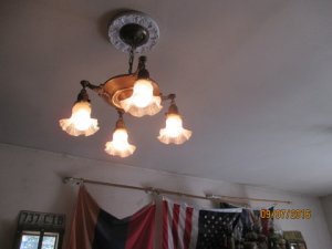 chandelier 6.JPG