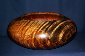 fiddleback_maple_bowl_4734.jpg