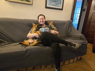 Sasha & Tegan & DD Cuddle Puddle, 09-27-25.jpg